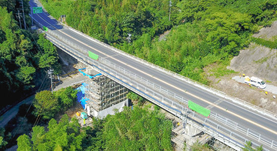 平成30年03月竣工 国道9号高佐第1高架橋橋梁補強外工事