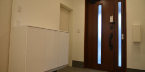 令和01年12月竣工 K様邸新築工事(玄関)